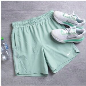 Nike Challenger Mens M Dri-FIT Lined Running Shorts Run Medium Teal DV9359